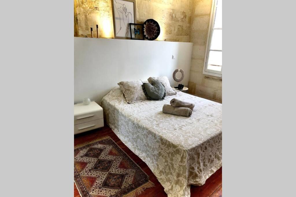 Au Coeur De Libourne Apartment Bagian luar foto